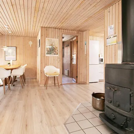 Vakantiehuis 8 Person Holiday In Bl Vand Blåvand