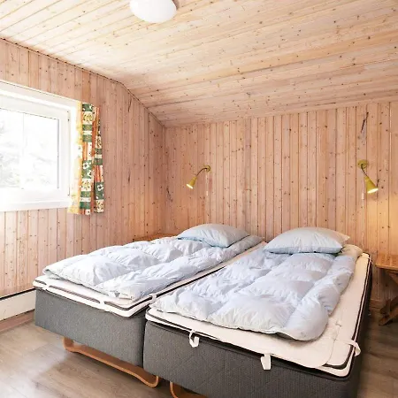 8 Person Holiday In Bl Vand Vakantiehuis